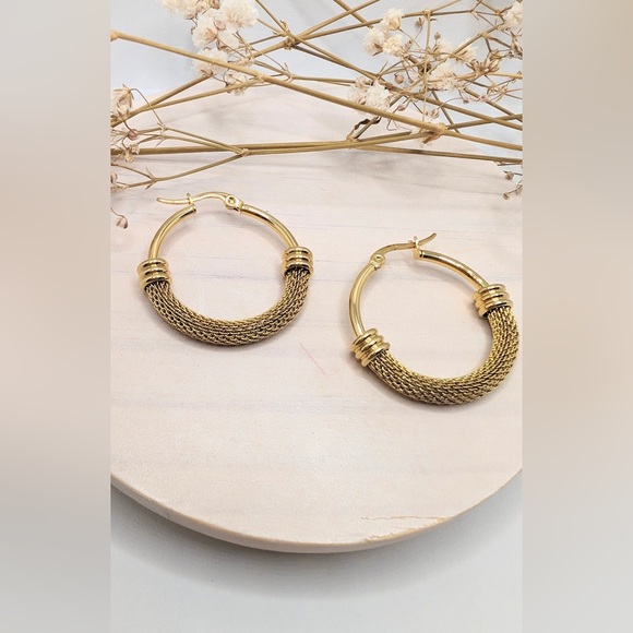 New Anthro Gold Textured Hoop Earrings - Picture 11 of 14